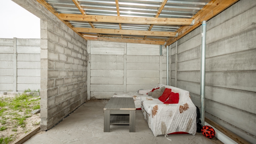2 Bedroom Property for Sale in Hagley Western Cape